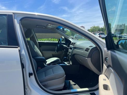 Used 2012 Ford Fusion S FWD image 35