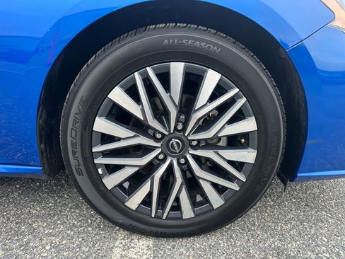 Used 2025 Nissan Altima 2.5 SV image 29