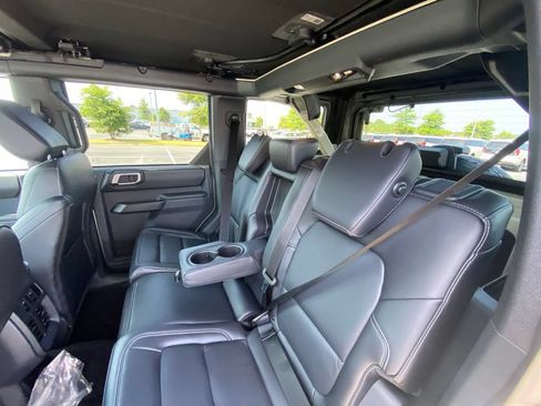 New 2026 Ford Bronco Outer Banks AWD/4WD image 24