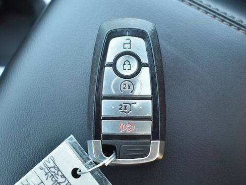 Used 2023 Ford Explorer XLT w/ Equipment Group 202A image 30