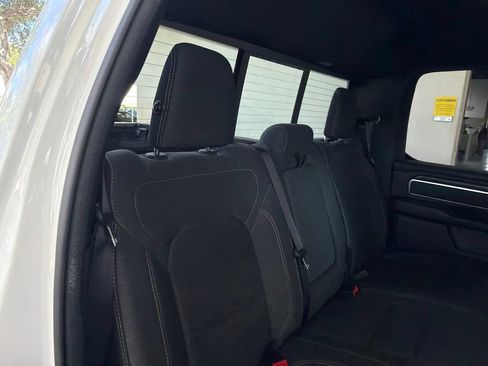 Used 2019 RAM 1500 Big Horn RWD image 33