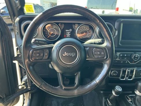 Used 2022 Jeep Gladiator Sport AWD/4WD image 28
