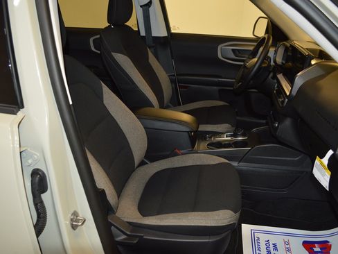 Used 2025 Ford Bronco Sport Big Bend w/ Convenience Package image 11