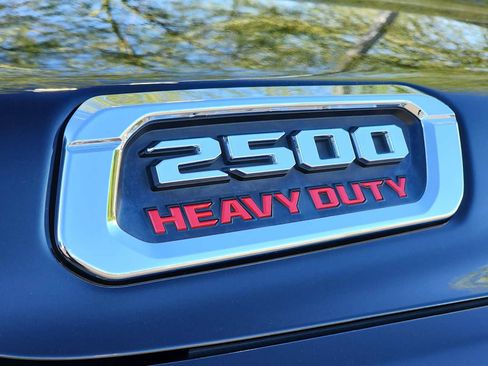 Used 2019 RAM 2500 Limited AWD/4WD image 11