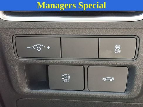 Used 2025 Hyundai Sonata SEL FWD image 22