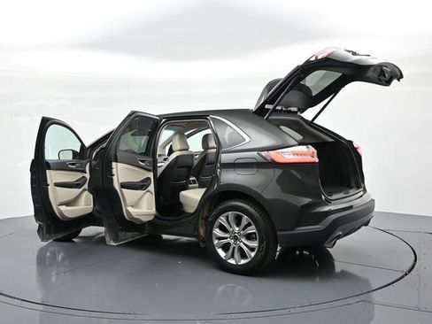 Used 2024 Ford Edge Titanium AWD/4WD image 33