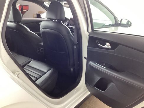 Used 2022 Kia Forte GT FWD image 27