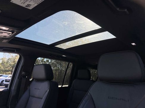 New 2026 GMC Yukon XL Denali w/ Sun & Power Step Package RWD image 12