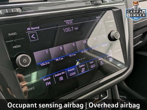 Used 2021 Volkswagen Tiguan SE w/ Panoramic Sunroof Package AWD/4WD image 16