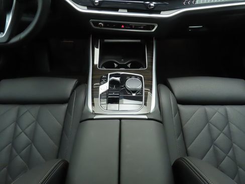 Certified 2024 BMW X5 xDrive40i w/ Premium Package image 16