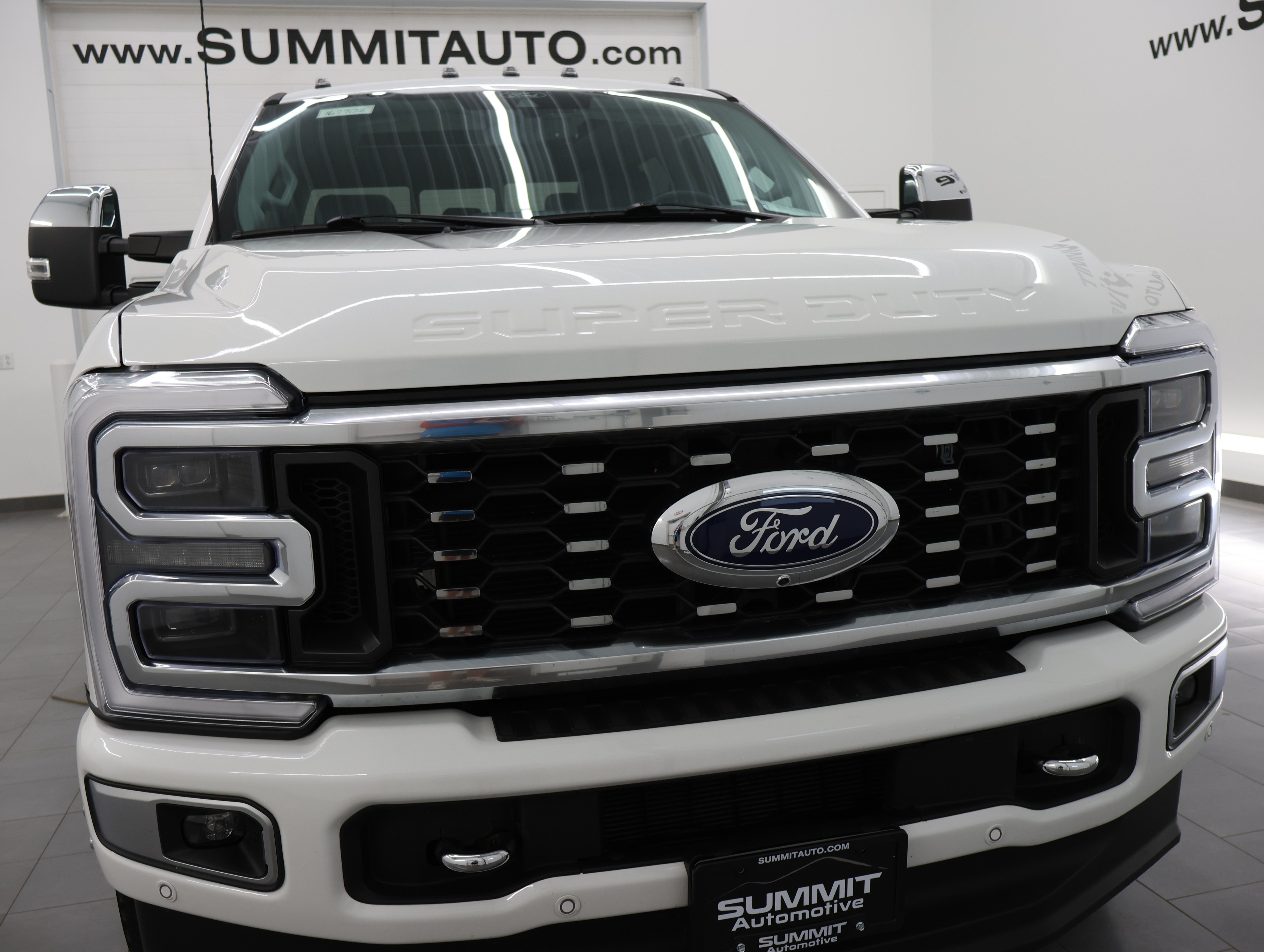 Used 2024 Ford F350 Limited w/ FX4 Off-Road Package AWD/4WD image 26