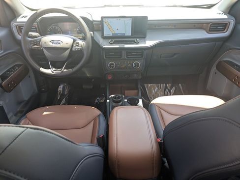 Used 2024 Ford Maverick Lariat w/ FX4 Off-Road Package AWD/4WD image 17
