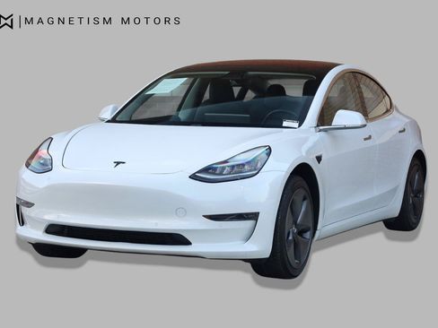 Used 2018 Tesla Model 3 Long Range RWD image 2