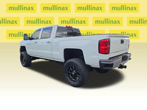 Used 2015 Chevrolet Silverado 2500 LTZ w/ Duramax Plus Package AWD/4WD image 10