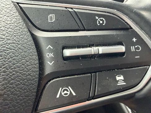Used 2021 Hyundai Santa Fe SEL w/ Convenience Package FWD image 18