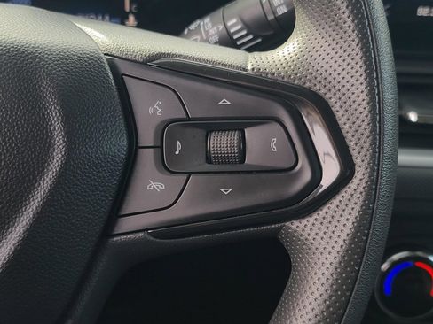 Used 2024 Chevrolet TrailBlazer LS image 31