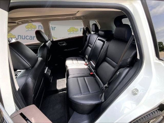 Certified 2021 Nissan Rogue SV w/ Premium Package AWD/4WD image 15