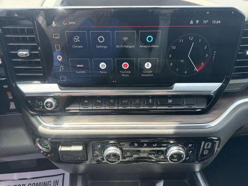 Used 2023 GMC Sierra 1500 SLT w/ SLT Premium Plus Package AWD/4WD image 22