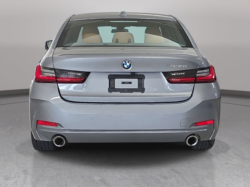 Certified 2024 BMW 330i Sedan w/ Convenience Package RWD image 7