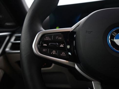 Used 2025 BMW i4 xDrive40i w/ M Sport Package AWD/4WD image 27