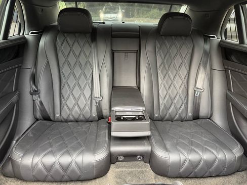 Used 2016 Bentley Flying Spur V8 AWD/4WD image 4