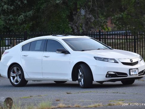 Used 2012 Acura TL SH-AWD image 4