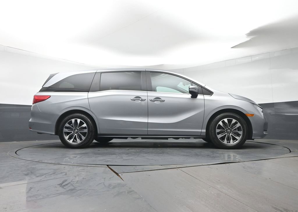 Certified 2024 Honda Odyssey EX-L image 37