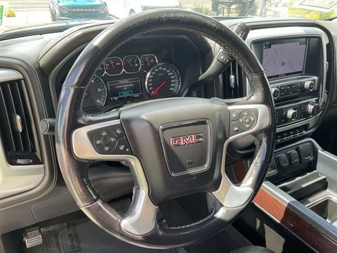 Used 2018 GMC Sierra 1500 SLT w/ SLT Premium Package AWD/4WD image 15
