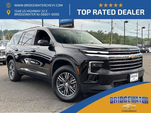 Used 2026 Chevrolet Traverse LT AWD/4WD image 1