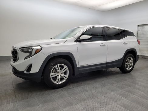 Used 2018 GMC Terrain SLE image 2