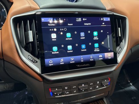 Used 2021 Maserati Ghibli S GranLusso image 30