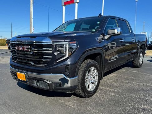 Used 2025 GMC Sierra 1500 SLT AWD/4WD image 8