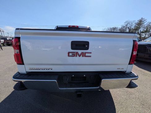 Used 2017 GMC Sierra 1500 SLE w/ SLE Value Package image 5