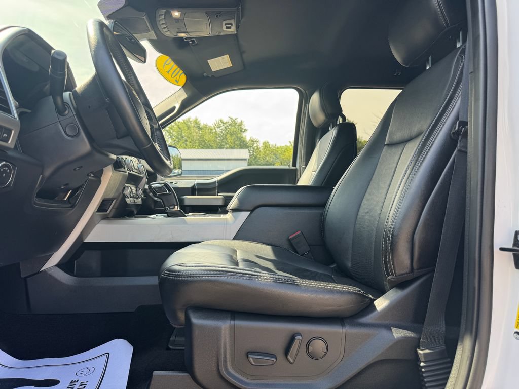Used 2019 Ford F150 Lariat w/ Equipment Group 502A Luxury AWD/4WD image 24