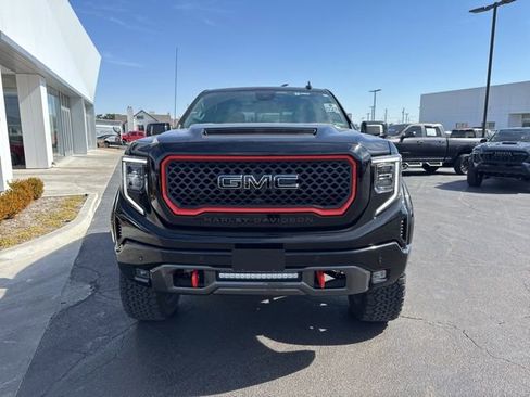 Used 2024 GMC Sierra 1500 AT4 w/ Technology Package image 2