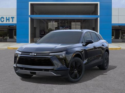 New 2026 Chevrolet Blazer EV LT image 6