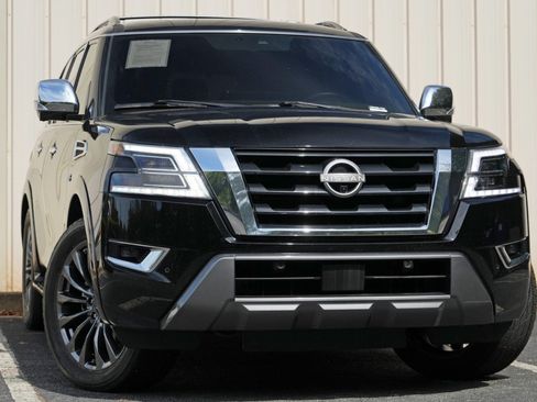 Used 2022 Nissan Armada Platinum RWD image 2