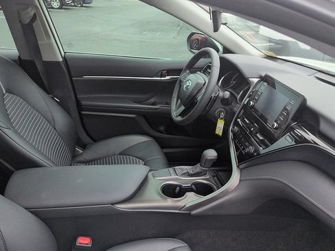 Certified 2024 Toyota Camry SE FWD image 10