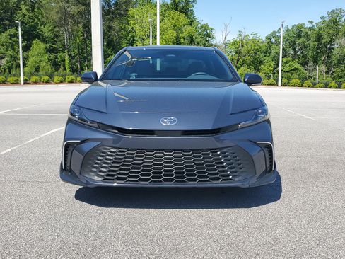 New 2026 Toyota Camry SE FWD image 2