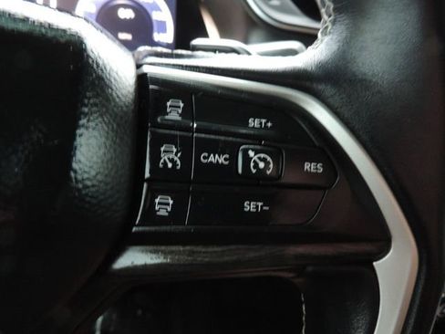 Used 2021 Jeep Grand Cherokee L Limited image 32