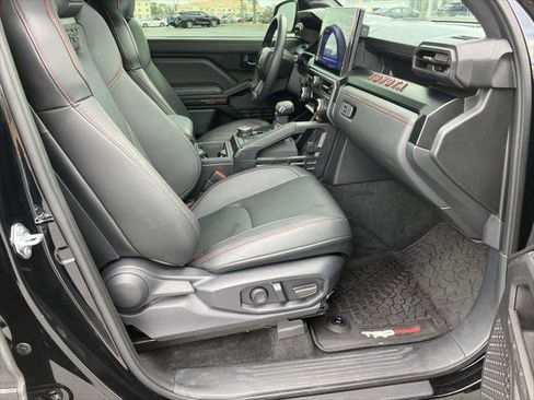 Certified 2025 Toyota Tacoma TRD Pro image 36