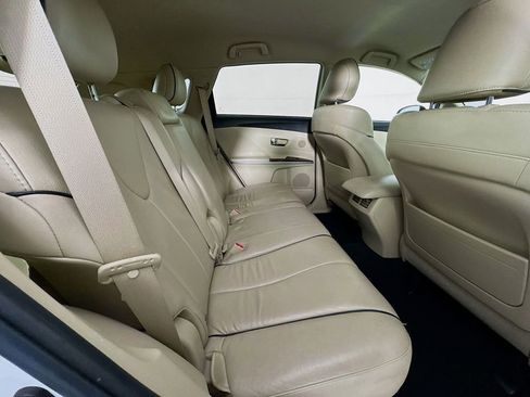 Used 2009 Toyota Venza image 34
