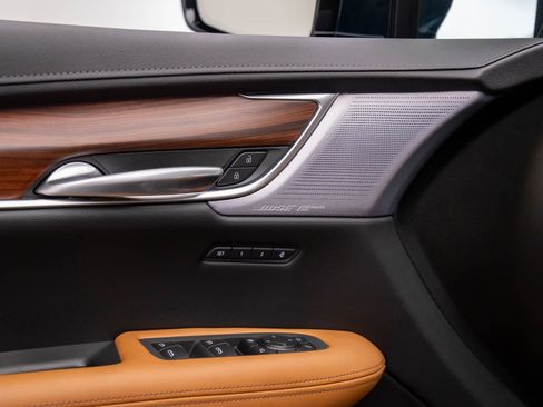 New 2026 Cadillac XT5 Premium Luxury image 14