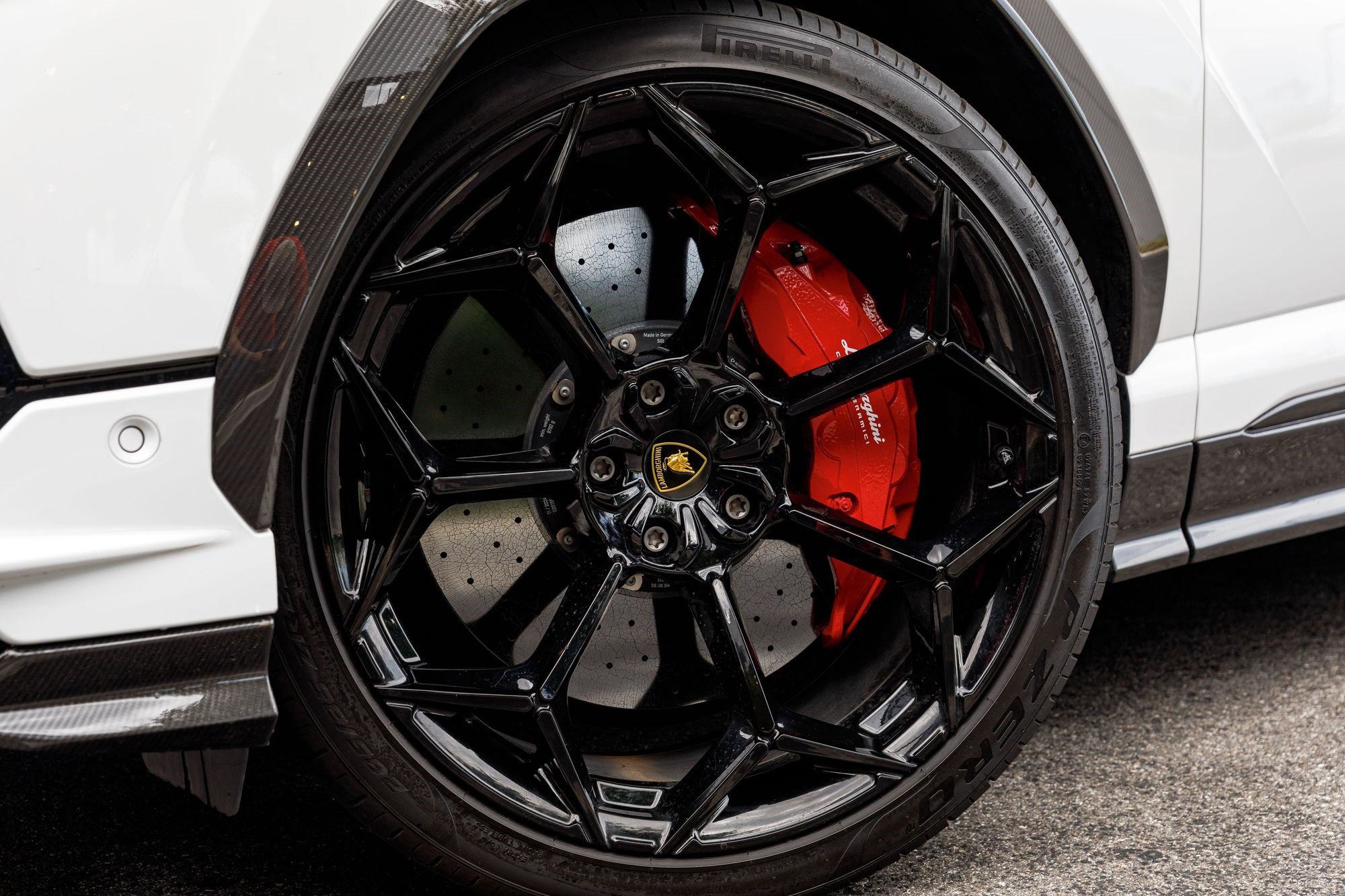 Used 2024 Lamborghini Urus Performante AWD/4WD image 51