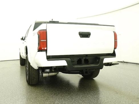 New 2025 Toyota Tacoma TRD Sport image 31