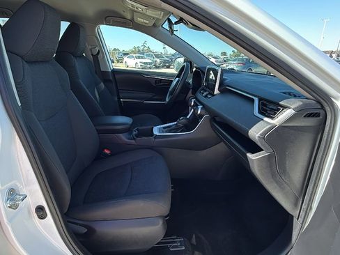 Used 2024 Toyota RAV4 LE image 31