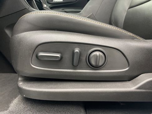 Certified 2019 Chevrolet Equinox Premier image 24