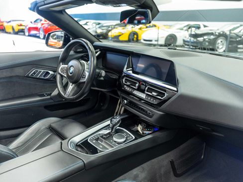 Used 2021 BMW Z4 M40i w/ Executive Package RWD image 14