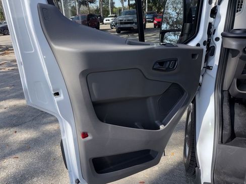 Used 2025 Ford Transit 350 XL image 23