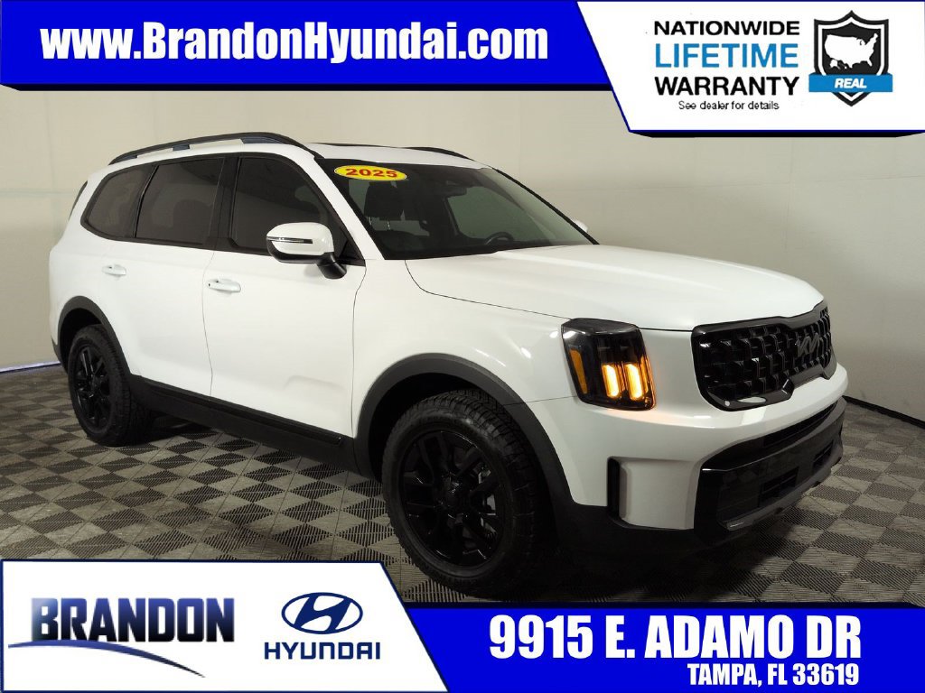 Used 2025 Kia Telluride AWD image 1